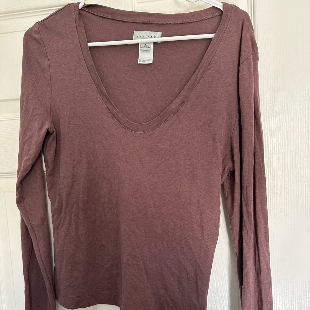 Jigsaw long sleeve shirt V neck